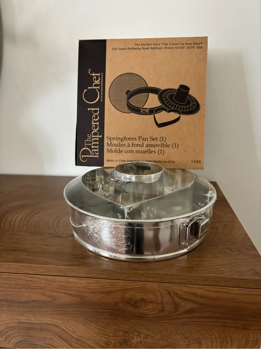 The Pampered Chef Stainless Steel Springform Pan Set - Silver